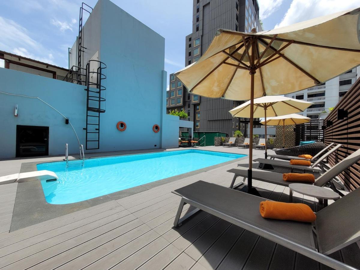 Citrus Suites Sukhumvit 6 By Compass Hospitality Bangkok Kültér fotó