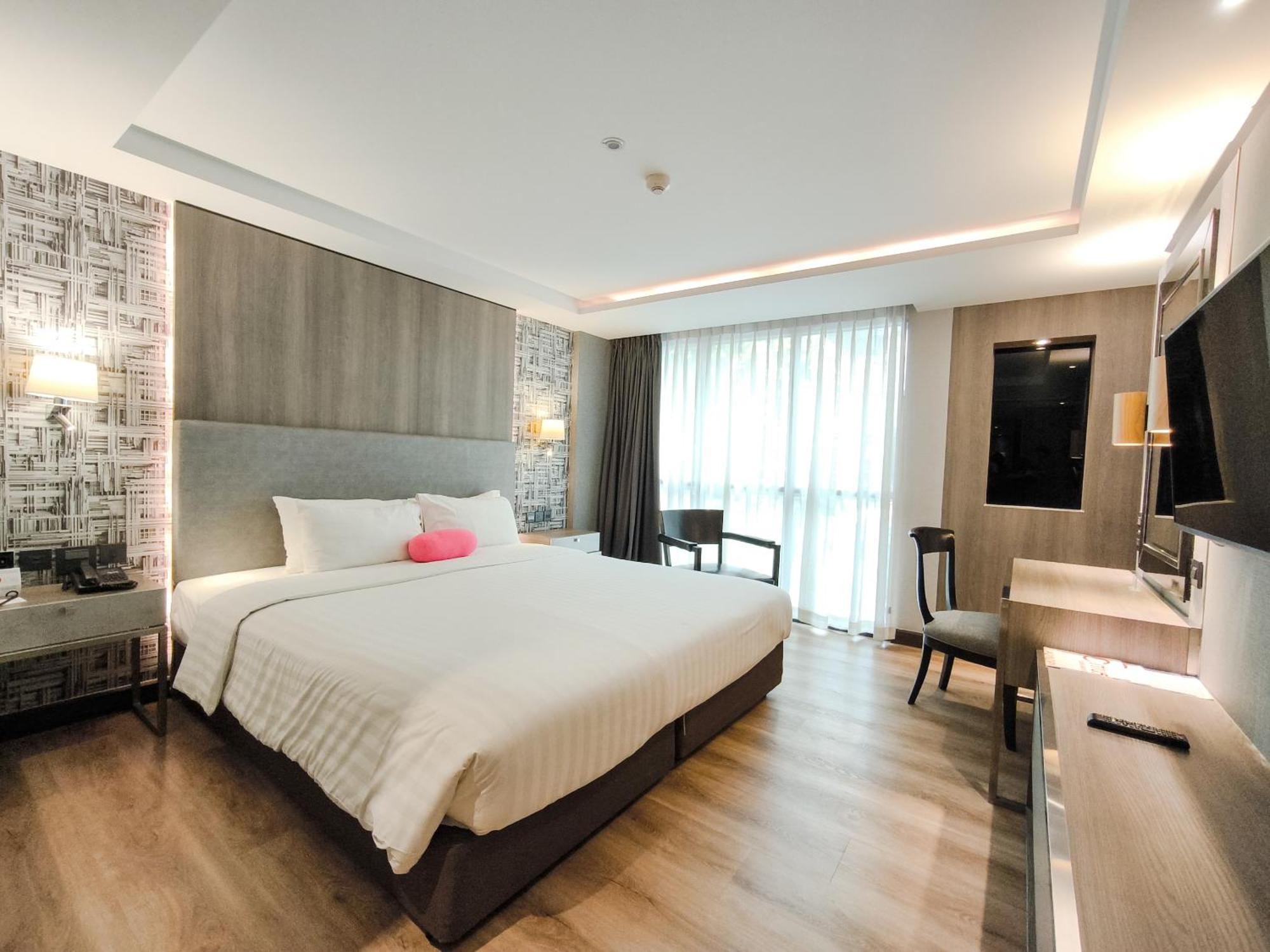 Citrus Suites Sukhumvit 6 By Compass Hospitality Bangkok Kültér fotó
