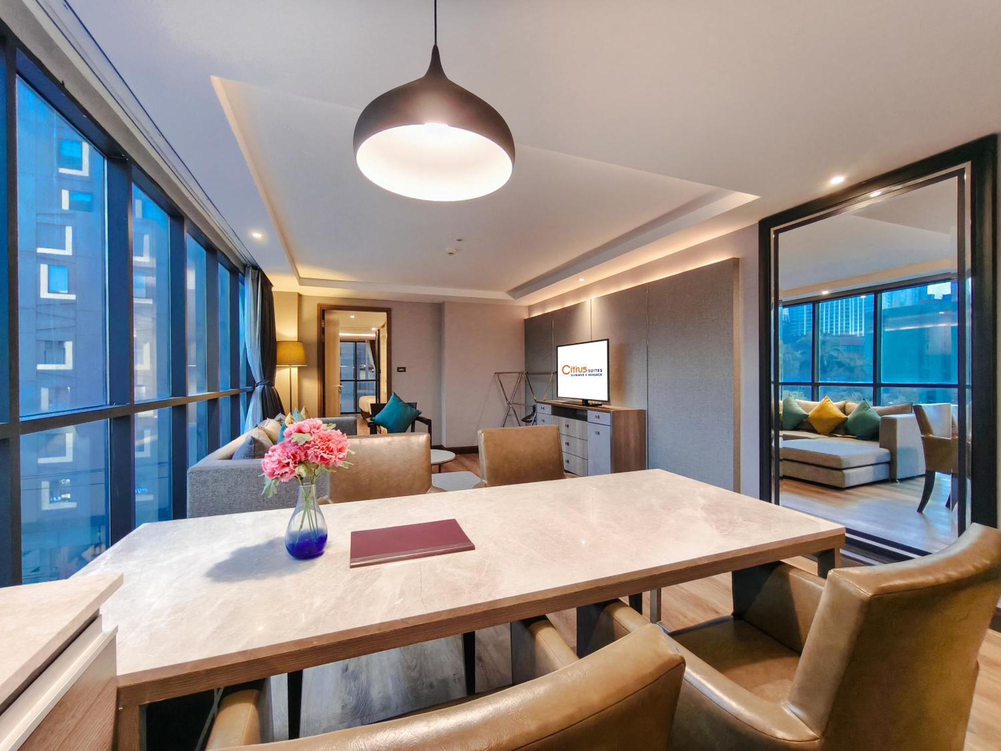 Citrus Suites Sukhumvit 6 By Compass Hospitality Bangkok Kültér fotó