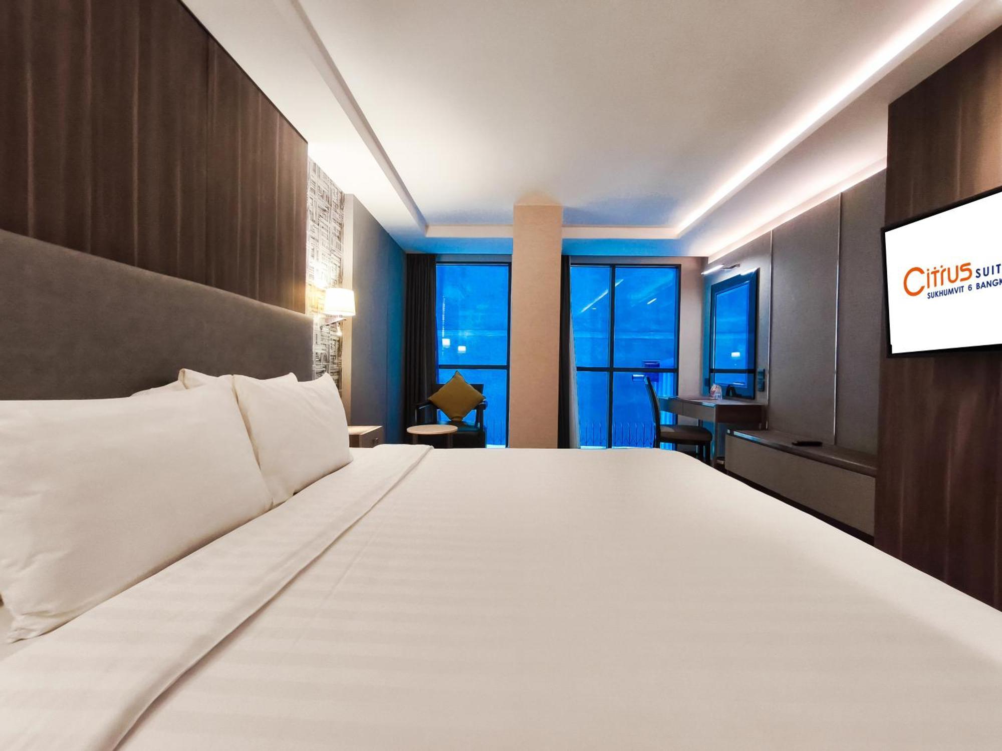 Citrus Suites Sukhumvit 6 By Compass Hospitality Bangkok Kültér fotó